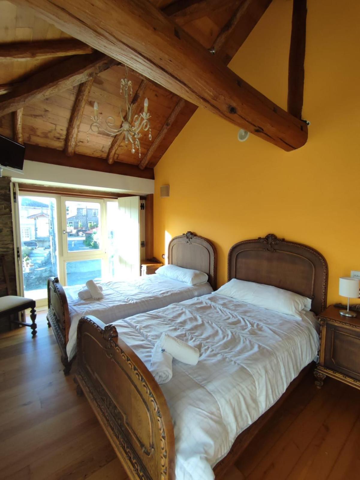 Vila Peregrina-Taxi Gratis Arzua Exterior photo
